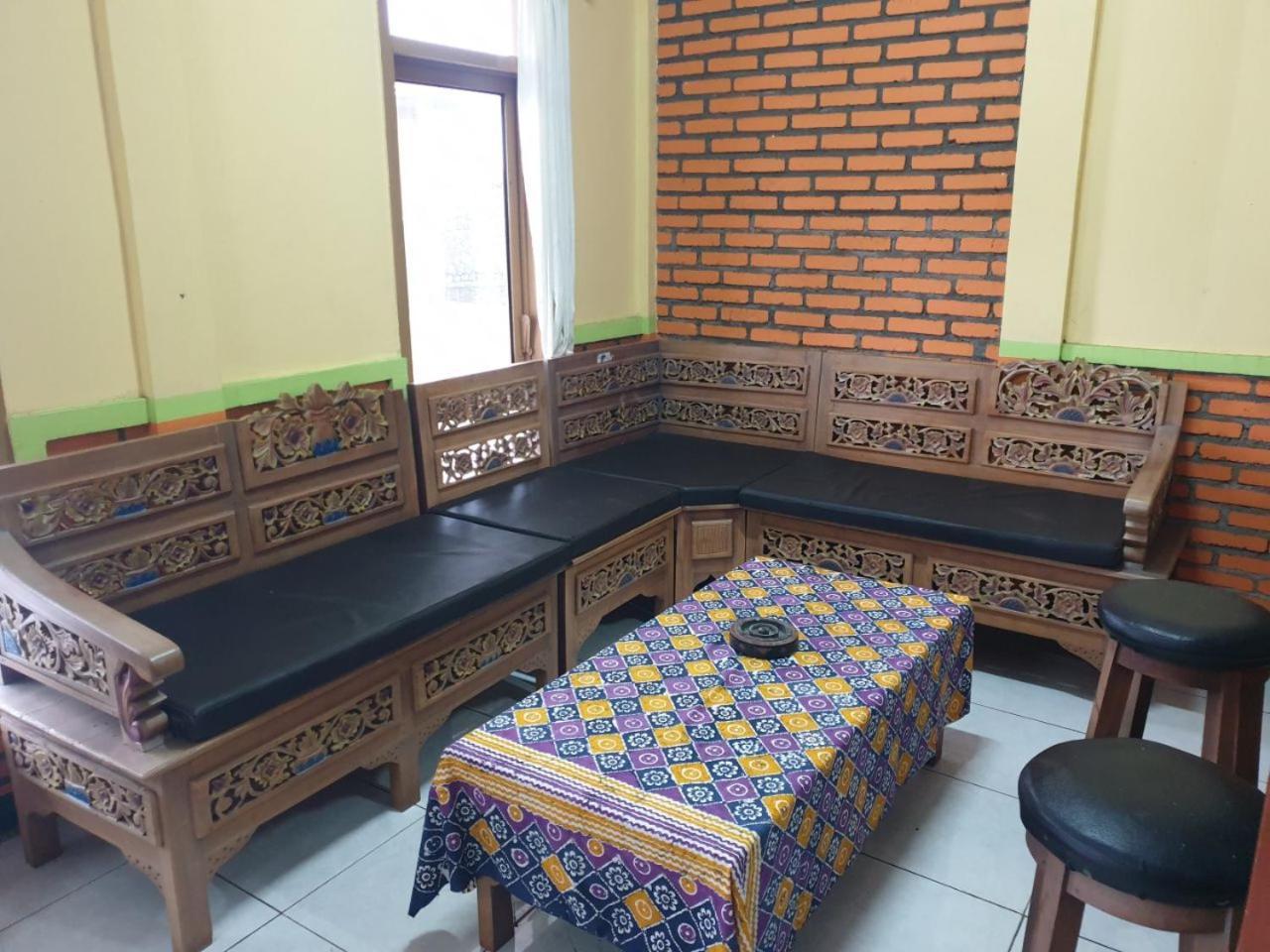 Bromo Holiday Guest House Ngadisari Extérieur photo